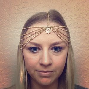 NWOT BCBGMaxazria Gold Sun Headpiece